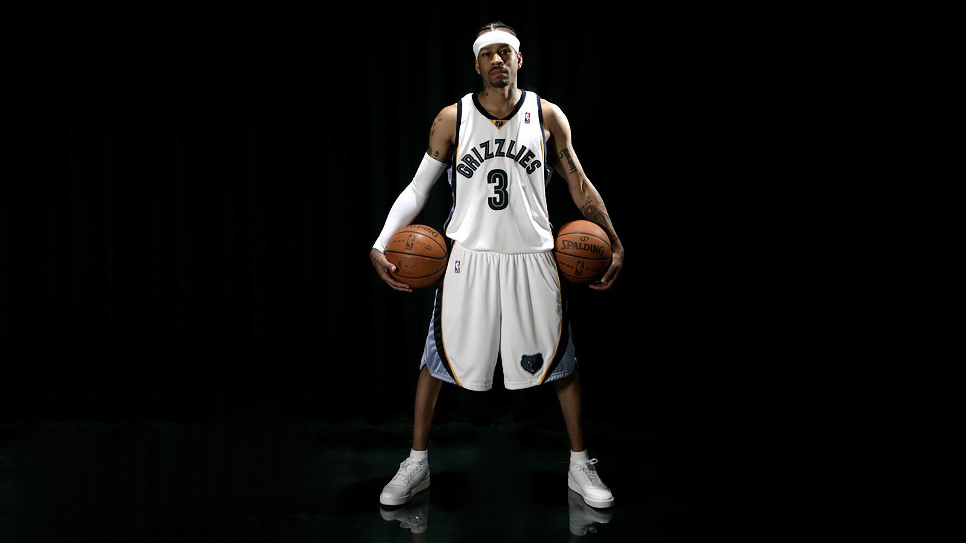 勇士与掘金NBA杯伤病黑天鹅来袭，库里、巴特勒、穆雷最新伤势披露，全场焦点转向谁的大战？